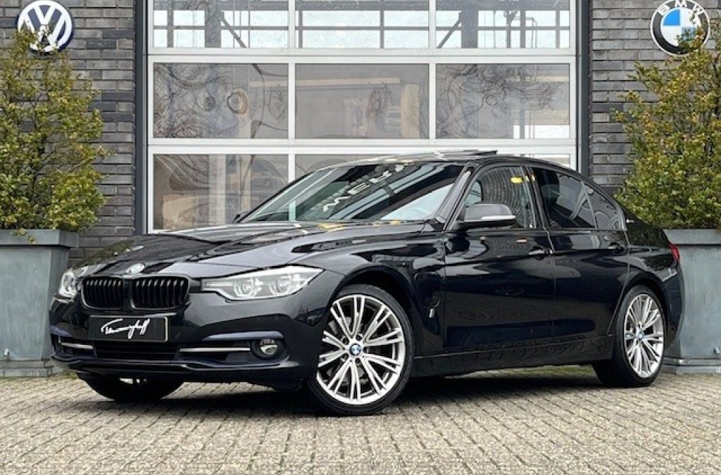 BMW 3-SERIE 330E HIGH EXE. – LEDER – SCHUIF-/KANT.DAK – LED – 18 INCH