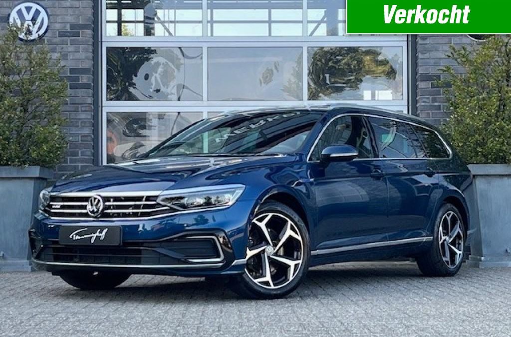 VOLKSWAGEN PASSAT VARIANT 1.4 TSI GTE – VIRTU – HEAD UP – LEDER – PANO – IQ LIGHTS – TREKH. – 18 INCH