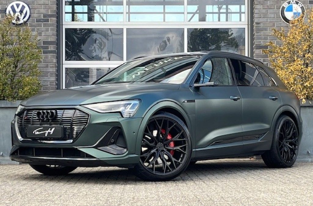 AUDI E-TRON 55 QUATTRO 3x S-LINE – PANO – S-ZETELS – B&O – 23 INCH – SOH 96,6