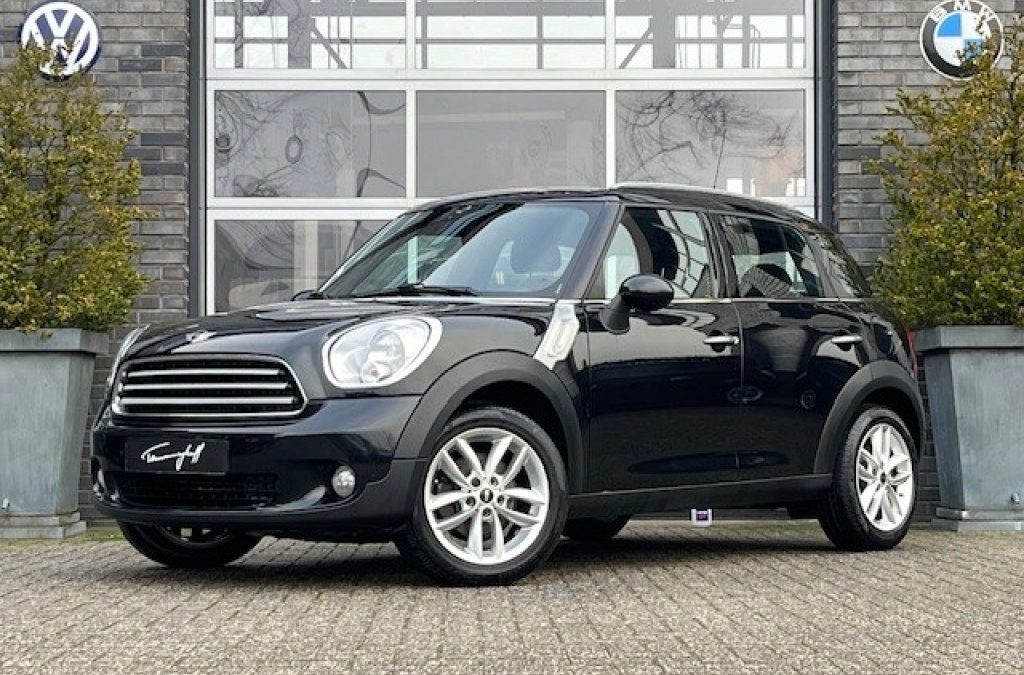 MINI COUNTRYMAN 1.6 COOPER AIRCO – STOELVERW. – 17 INCH