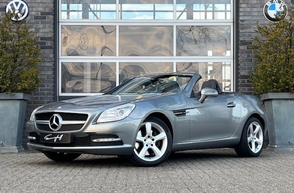 MERCEDES-BENZ SLK-KLASSE 250 AUT. 204PK LEDER – AIRSCARF – STOELVERW. – 17 INCH