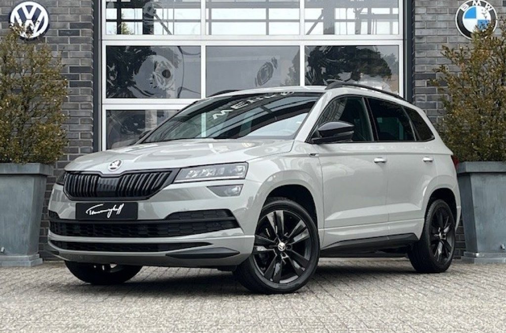 SKODA KAROQ 1.5 TSI DSG AUT. SPORTLINE – VIRTU –  CANTON – 18 INCH