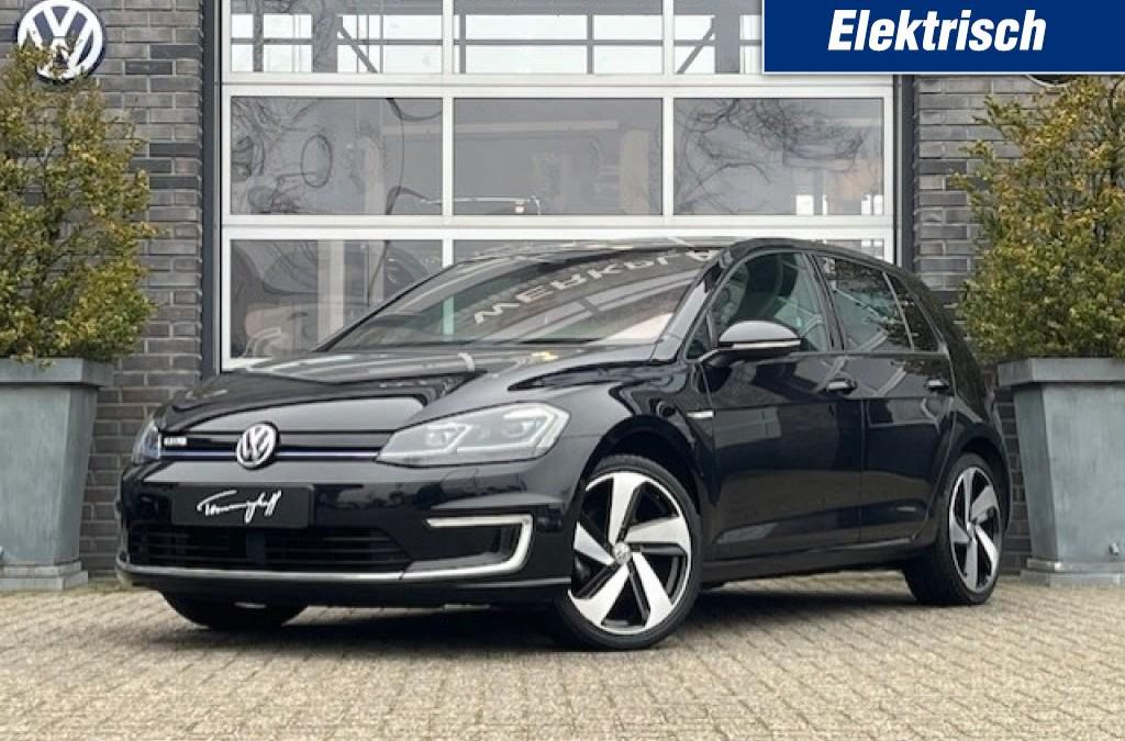 VOLKSWAGEN E-GOLF 100KW – LEDER – SPORTST. – VIRTU – DYNAUDIO – CAMERA – 18 INCH