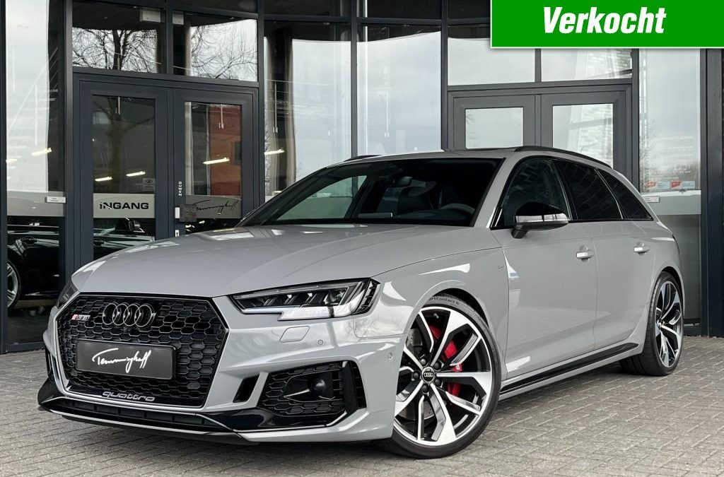 AUDI RS4 2.9 TFSI RS4 QUATTRO – PANO – MILLTEK – BenO