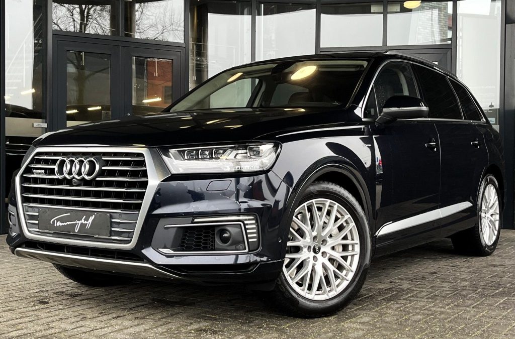 AUDI Q7 3.0 TDI E-TR. Q. – AUDI EXCLUSIVE / INDIVIDUAL- SoH 82,3 – PANO – TREKH.