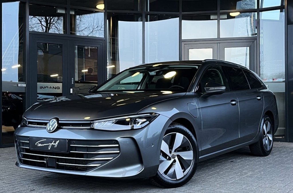 VOLKSWAGEN PASSAT VARIANT 1.5 TSI EHYBRID 150 KW BUSINESS – TREKH.