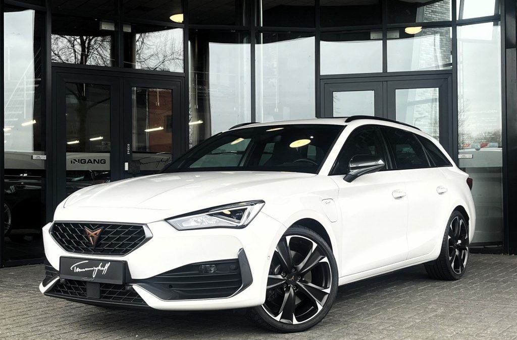 CUPRA LEON SPORTSTOURER 1.4 E-HYBRID VZ 245PK – PANO – CAMERA – 19 INCH