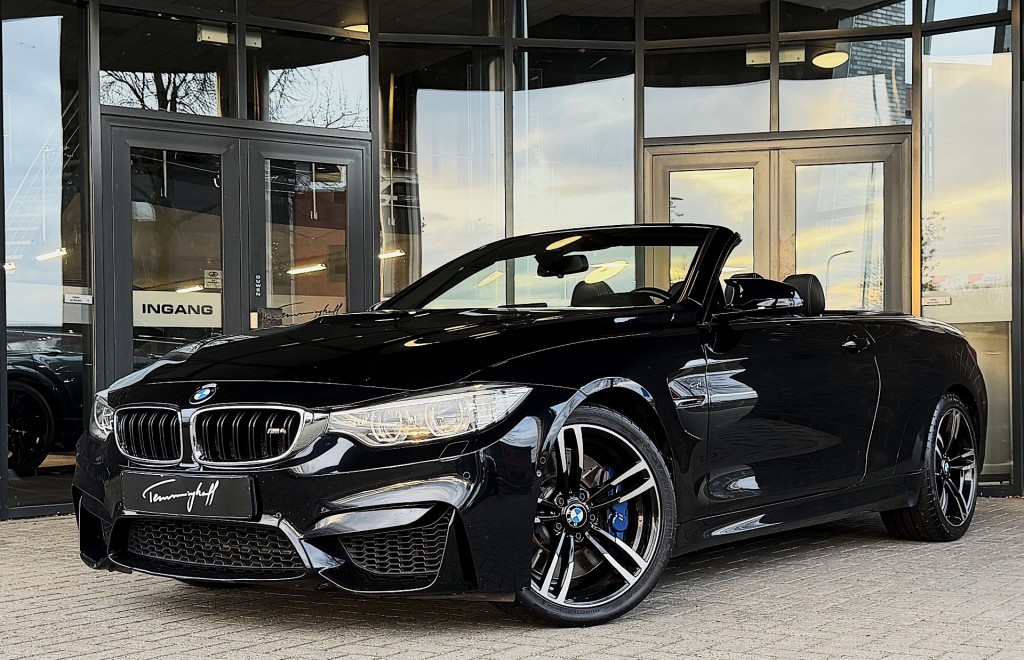BMW M4 CABRIO – AIRSCARF – HARMAN KARDON – HISTORIE