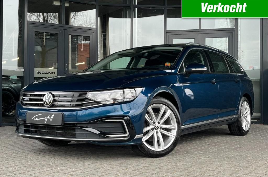 VOLKSWAGEN PASSAT VARIANT 1.4 TSI PHEV GTE – PANO – HEAD UP – CAMERA