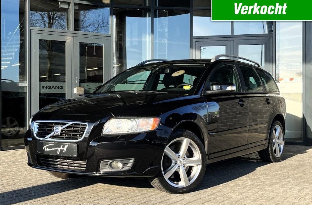 VOLVO V50 2.5 T5 AWD AUT.  LEDER – MEMORY – STOELV. – CRUISE – LM.