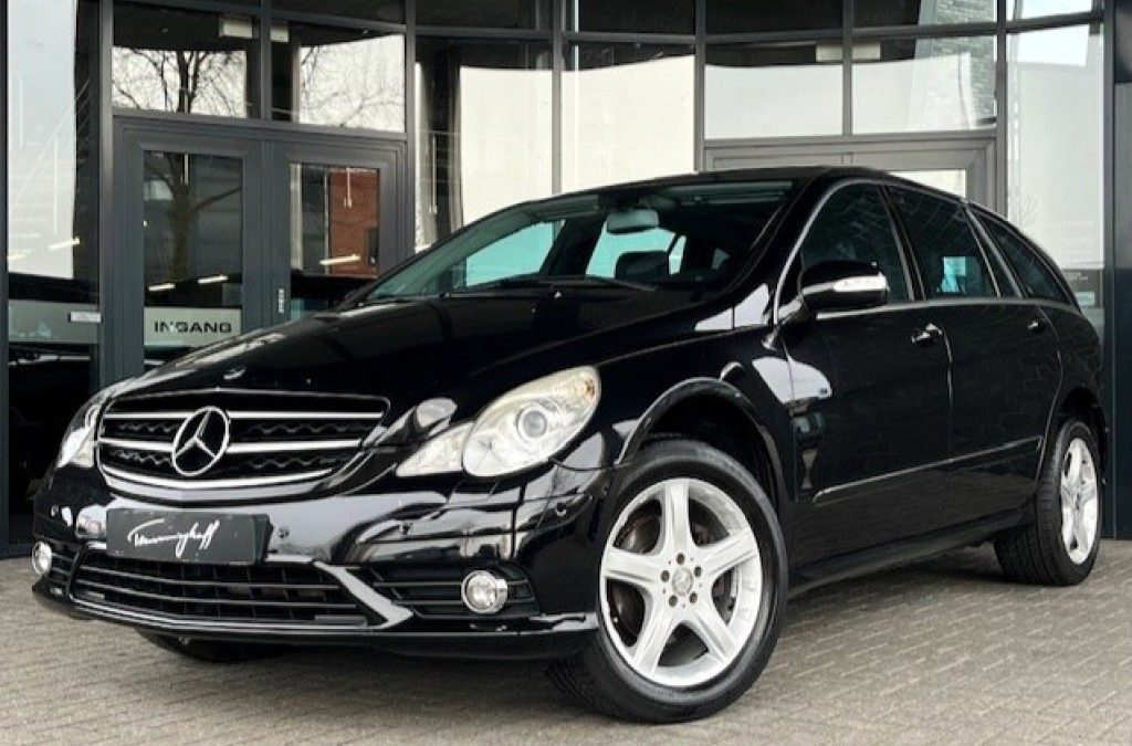 MERCEDES-BENZ R-KLASSE 350 LANG 4M 7-PERS. AMG STYLING – PANO – LEDER