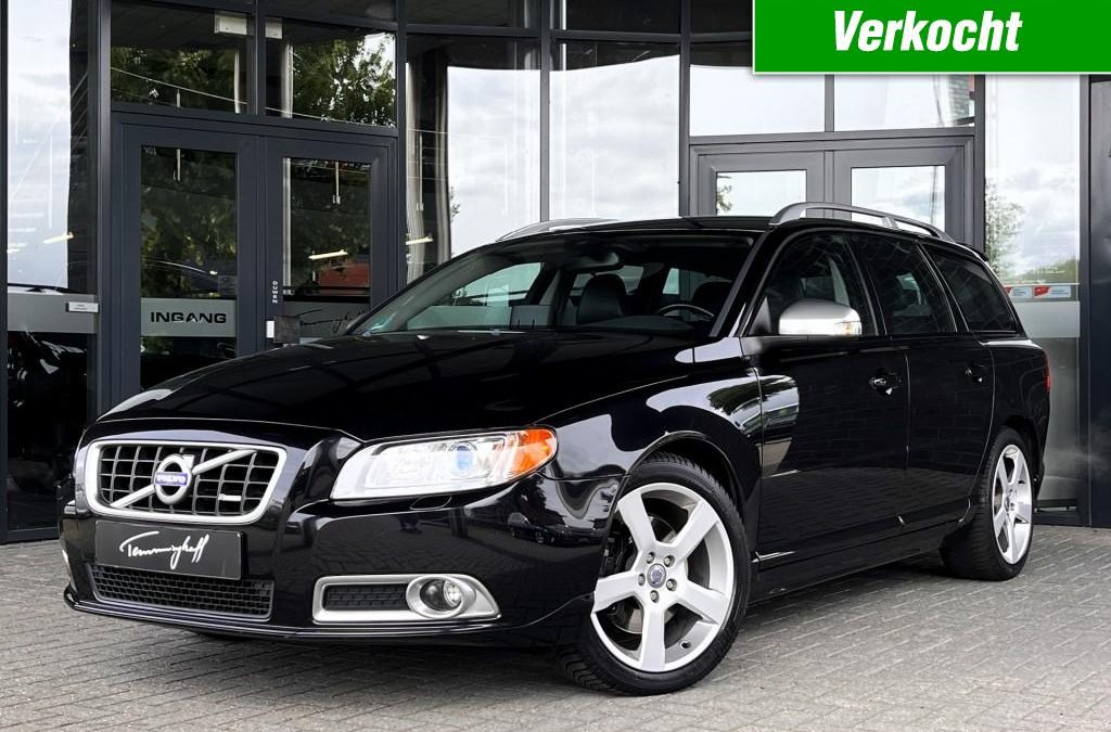 VOLVO V70 2.0T R-EDITION AUT. – ORG. NL. – TREKHAAK
