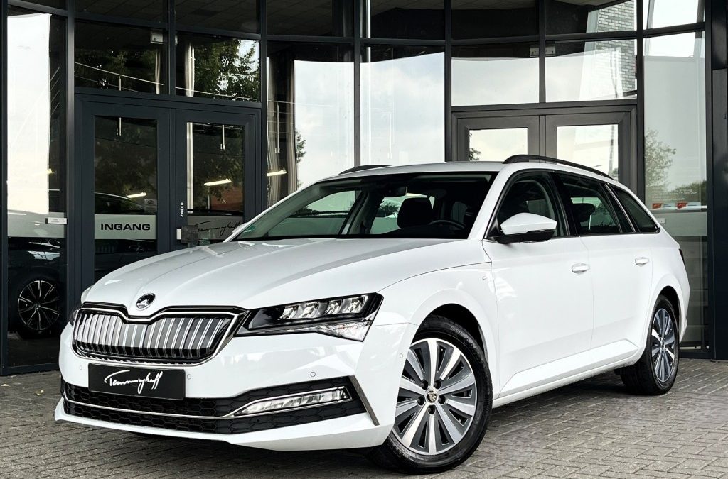 SKODA SUPERB COMBI 1.4 TSi IV PHEV – VIRTU – STUURVERW. – AD. CRUISE