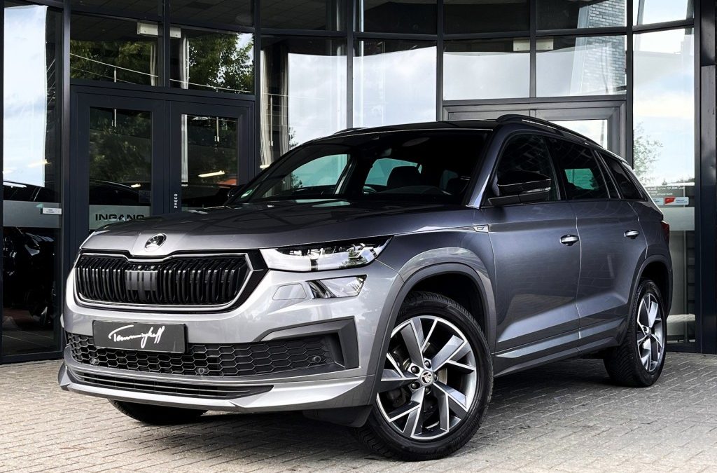 SKODA KODIAQ 1.5 TSI DSG 7 PERS. – SPORTLINE – PANO – TREKH.